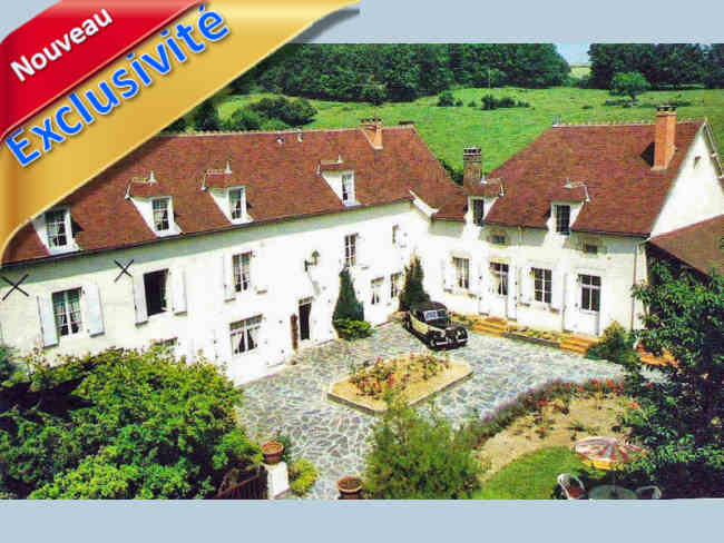 Moulin fondé en titre en 1560 à vendre avec roue et piscine sur 8 ha en Vallée de la Sioule 03; piscine, roue, rivière, gîtes, chambres d’hôte